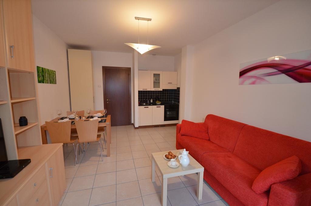 Lake Como View Apartement Allegro Аккуазериа Номер фото